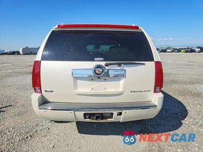 Zdjęcie 6 z 14 samochodu: 2009 CADILLAC ESCALADE VIN:1GYFK23249R294048 - miniatura