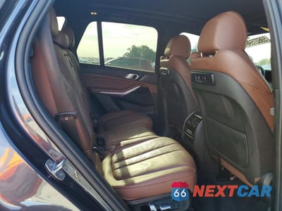 Zdjęcie 11 z 13 samochodu: 2020 BMW X5 SDRIVE 40I VIN:5UXCR4C00L9B60452 - miniatura