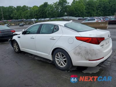 Drugie zdjęcie samochodu z przodu: 2013 KIA OPTIMA LX VIN:KNAGM4A77D5395726 - miniatura