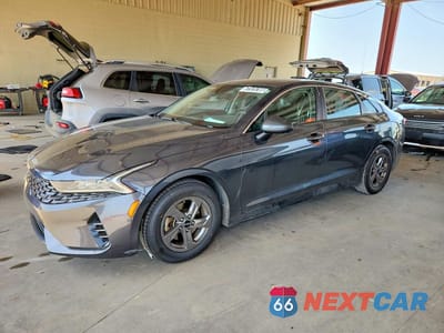 2023 KIA K5 LXS 5XXG14J23PG188881 - główne zdjęcie licytacji z USA - miniatura