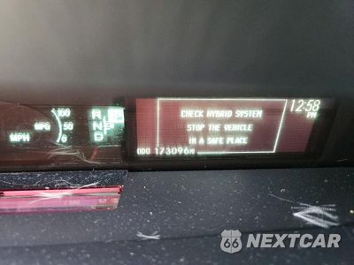 Zdjęcie 9 z 12 samochodu: 2013 TOYOTA PRIUS TWO VIN:JTDKN3DU1D5672943 - miniatura