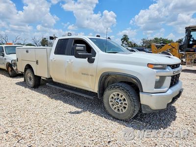 Czwarte zdjęcie samochodu z boku: 2021 CHEVROLET SILVERADO K2500 HEAVY DUTY LT VIN:1GC5YNE71MF286171 - miniatura