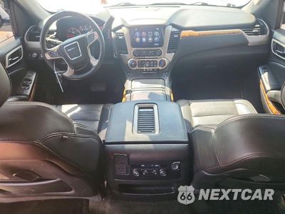 Zdjęcie 8 z 13 samochodu: 2016 GMC YUKON DENALI VIN:1GKS2CKJ6GR156662 - miniatura