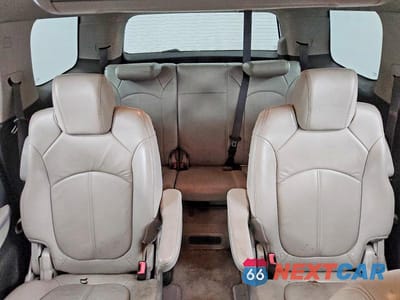 Zdjęcie 10 z 13 samochodu: 2010 GMC ACADIA SLT-1 VIN:1GKLRMED2AJ255562 - miniatura
