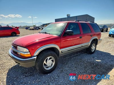 2000 CHEVROLET BLAZER 1GNDT13W7Y2385532 - główne zdjęcie licytacji z USA - miniatura