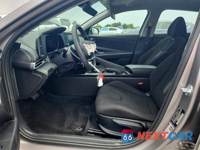 Zdjęcie 7 z 12 samochodu: 2023 HYUNDAI ELANTRA LIMITED VIN:KMHLM4AG1PU584704 - miniatura