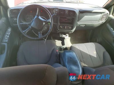 Zdjęcie 8 z 12 samochodu: 2004 CHEVROLET S TRUCK S10 VIN:1GCDT13X84K102499 - miniatura