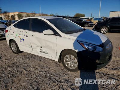 Czwarte zdjęcie samochodu z boku: 2017 HYUNDAI ACCENT SE VIN:KMHCT4AE4HU330004 - miniatura