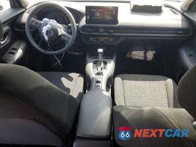Zdjęcie 8 z 13 samochodu: 2026 HONDA HR-V LX VIN:3CZRZ1H32TM727055 - miniatura
