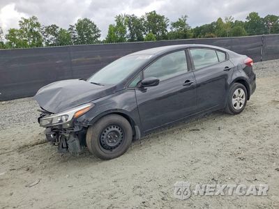 2018 KIA FORTE LX 3KPFK4A71JE258480 - główne zdjęcie licytacji z USA - miniatura