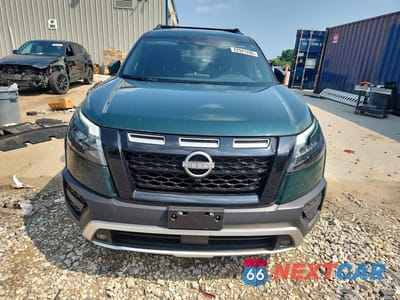 Piąte zdjęcie samochodu w środku: 2025 NISSAN PATHFINDER ROCK CREEK VIN:5N1DR3BD9SC285951 - miniatura