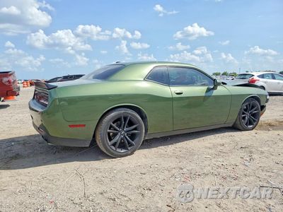 Trzecie zdjęcie samochodu z tyłu: 2018 DODGE CHALLENGER SXT VIN:2C3CDZAGXJH271053 - miniatura
