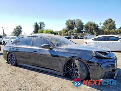 Czwarte zdjęcie samochodu z boku: 2025 BMW I7 EDRIVE50 VIN:WBY43EJ08SCU94256 - miniatura