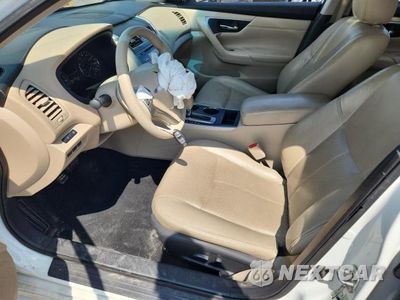 Zdjęcie 7 z 12 samochodu: 2015 NISSAN ALTIMA 2.5 S VIN:1N4AL3AP2FC595035 - miniatura