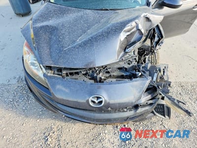 Zdjęcie 11 z 12 samochodu: 2010 MAZDA 3 I VIN:JM1BL1SF3A1276448 - miniatura
