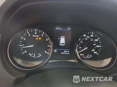 Zdjęcie 9 z 12 samochodu: 2018 NISSAN ROGUE SV VIN:KNMAT2MVXJP530840 - miniatura