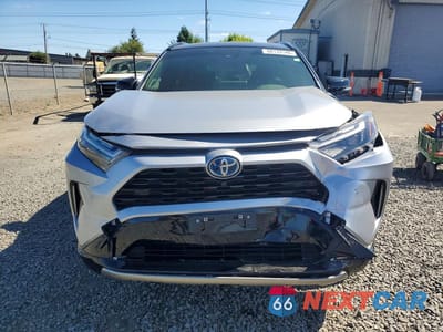 Piąte zdjęcie samochodu w środku: 2023 TOYOTA RAV4 XSE VIN:JTME6RFV1PD546367 - miniatura