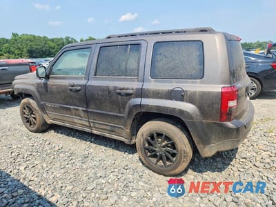 Drugie zdjęcie samochodu z przodu: 2017 JEEP PATRIOT SPORT VIN:1C4NJPBAXHD161722 - miniatura