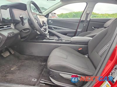 Zdjęcie 7 z 12 samochodu: 2025 HYUNDAI ELANTRA SEL VIN:KMHLS4DG9SU922389 - miniatura