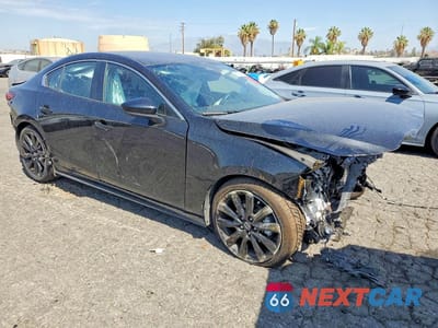 Czwarte zdjęcie samochodu z boku: 2024 MAZDA 3 SELECT SPORT VIN:3MZBPABM5RM428518 - miniatura