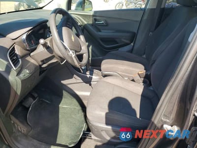 Zdjęcie 7 z 13 samochodu: 2019 CHEVROLET TRAX LS VIN:3GNCJKSB7KL253382 - miniatura