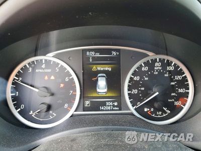 Zdjęcie 9 z 12 samochodu: 2018 NISSAN SENTRA S VIN:3N1AB7AP7JY305878 - miniatura