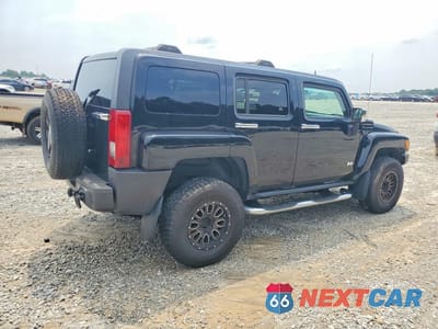 Trzecie zdjęcie samochodu z tyłu: 2010 HUMMER H3 VIN:5GTMNGEE4A8120279 - miniatura