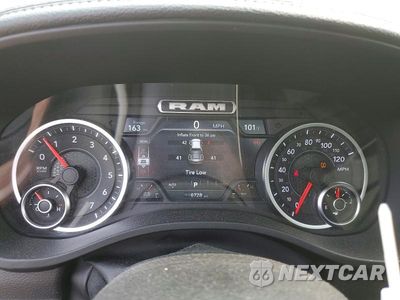Zdjęcie 9 z 12 samochodu: 2026 RAM 1500 LARAMIE VIN:1C6SRFJP3TN290049 - miniatura