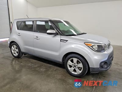 Czwarte zdjęcie samochodu z boku: 2019 KIA SOUL BASE VIN:KNDJN2A24K7010719 - miniatura