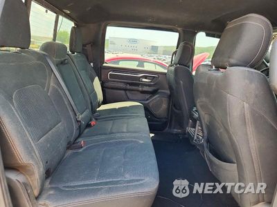 Zdjęcie 10 z 12 samochodu: 2019 RAM 1500 BIG HORN/LONE STAR VIN:1C6SRFFT4KN690268 - miniatura