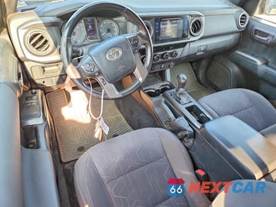Zdjęcie 8 z 13 samochodu: 2016 TOYOTA TACOMA TRD SPORT VIN:5TFSZ5AN6GX044107 - miniatura