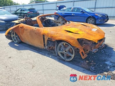 Czwarte zdjęcie samochodu z boku: 2008 SATURN SKY VIN:1G8MC35B28Y119356 - miniatura