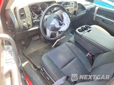 Zdjęcie 8 z 12 samochodu: 2011 GMC SIERRA K1500 SLE VIN:1GTR2VE32BZ272548 - miniatura