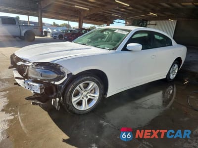 2022 DODGE CHARGER SXT 2C3CDXBG5NH247770 - główne zdjęcie licytacji z USA - miniatura