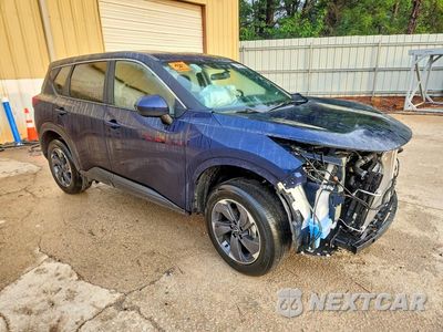 Czwarte zdjęcie samochodu z boku: 2026 NISSAN ROGUE SV VIN:5N1BT3BA2TC683891 - miniatura