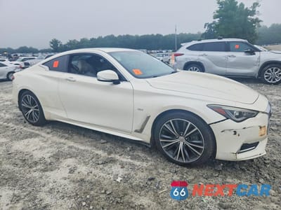 Czwarte zdjęcie samochodu z boku: 2018 INFINITI Q60 3.0T LUXE VIN:JN1EV7EL9JM392539 - miniatura
