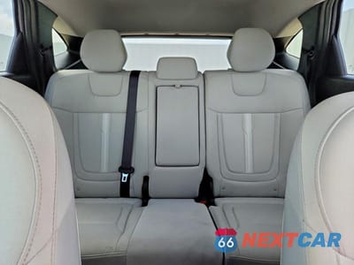Zdjęcie 10 z 13 samochodu: 2025 HYUNDAI TUCSON SEL VIN:5NMJB3DE7SH481101 - miniatura