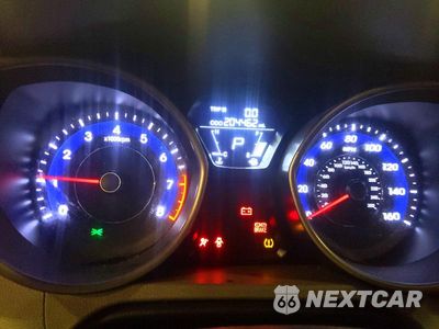 Zdjęcie 9 z 13 samochodu: 2013 HYUNDAI ELANTRA GLS VIN:5NPDH4AE7DH228730 - miniatura