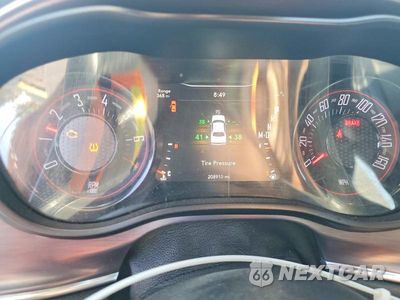 Zdjęcie 9 z 12 samochodu: 2017 DODGE CHALLENGER SXT VIN:2C3CDZAG6HH640405 - miniatura