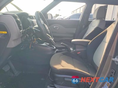 Zdjęcie 7 z 13 samochodu: 2018 KIA SOUL BASE VIN:KNDJN2A20J7594521 - miniatura
