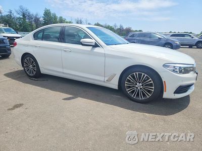 Czwarte zdjęcie samochodu z boku: 2019 BMW 530 XI VIN:WBAJA7C57KWW48109 - miniatura