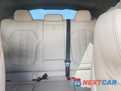 Zdjęcie 10 z 13 samochodu: 2021 BMW X6 XDRIVE40I VIN:5UXCY6C06M9F87361 - miniatura
