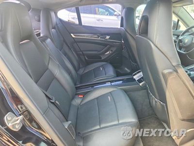 Zdjęcie 10 z 13 samochodu: 2011 PORSCHE PANAMERA S VIN:WP0AB2A72BL061194 - miniatura