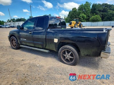 Drugie zdjęcie samochodu z przodu: 2014 NISSAN TITAN SV VIN:1N6BA0CA4EN504519 - miniatura