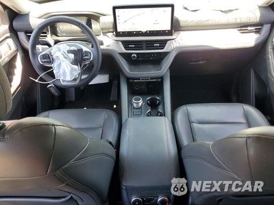 Zdjęcie 8 z 13 samochodu: 2025 FORD EXPLORER ACTIVE VIN:1FMUK7DH0SGA59396 - miniatura