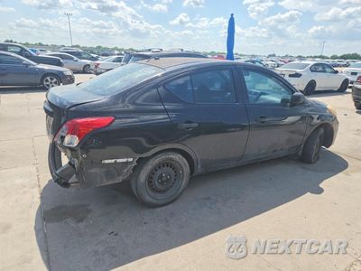 Trzecie zdjęcie samochodu z tyłu: 2012 NISSAN VERSA 1.6 S VIN:3N1CN7AP1CL914643 - miniatura