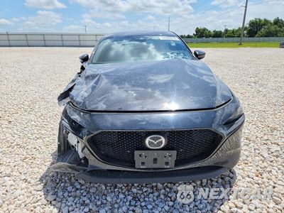 Piąte zdjęcie samochodu w środku: 2020 MAZDA 3 PREMIUM VIN:JM1BPANM9L1158406 - miniatura