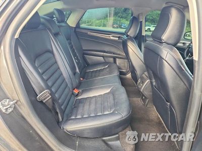 Zdjęcie 10 z 12 samochodu: 2020 FORD FUSION SEL VIN:3FA6P0CD7LR151478 - miniatura