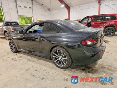 Drugie zdjęcie samochodu z przodu: 2024 BMW 230XI VIN:3MW33CM01R8D94060 - miniatura
