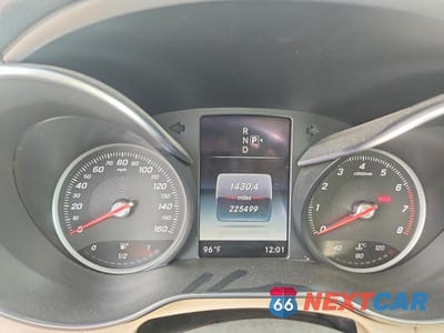 Zdjęcie 9 z 13 samochodu: 2015 MERCEDES-BENZ C 300 4MATIC VIN:55SWF4KB5FU003497 - miniatura